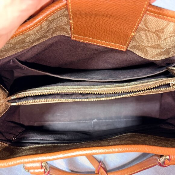 Beautiful Coach Satchel - Picture 5 of 10